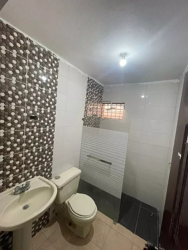 casas - casa en lucerna 150mt2 contruccion 3 habitaciones  7