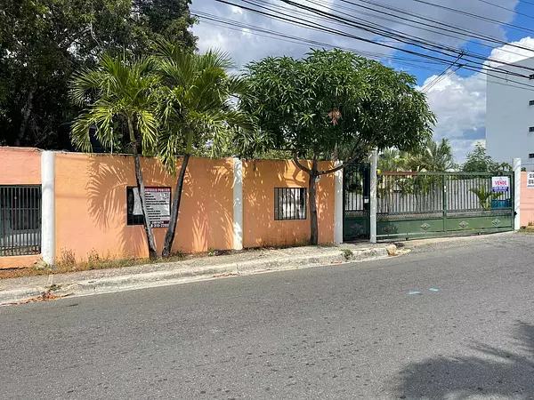 casas - casa de dos niveles en respaldo los tres ojos 1