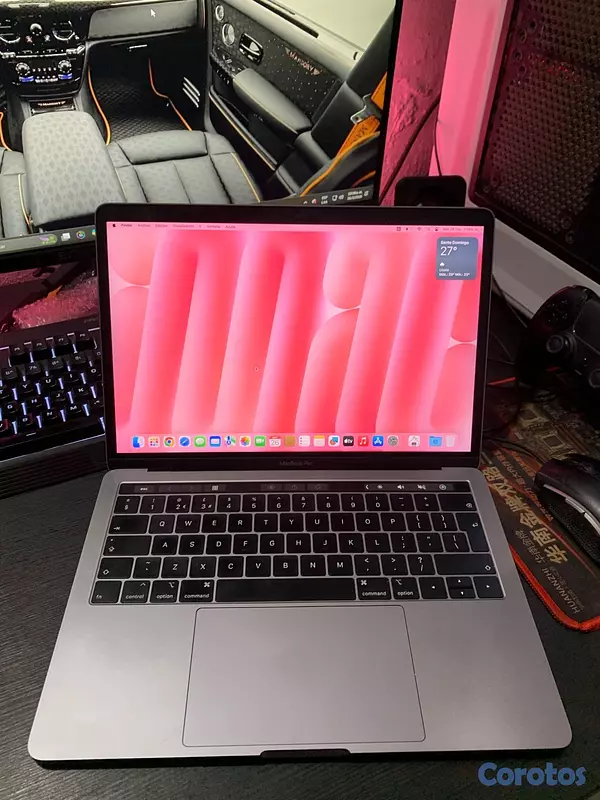 computadoras y laptops - MacBook Pro 2018 16RAM 256SSD TouchBar+TouchID 3