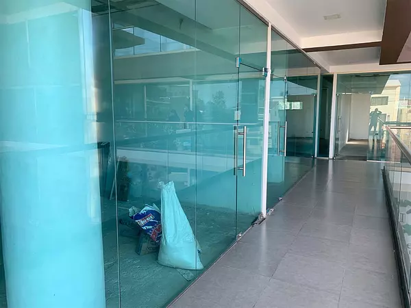 oficinas y locales comerciales - Local en venta arroyo hondo 4