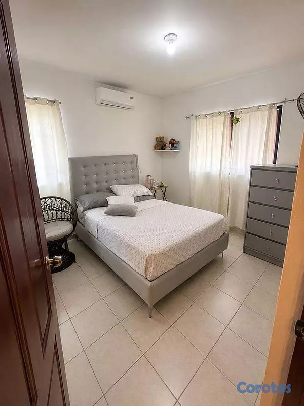 apartamentos - APARTAMENTO EN VENTA ALMA ROSA I, 3ER NIVEL CON 2  7