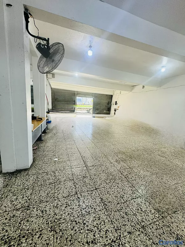 oficinas y locales comerciales - LOCAL COMERCIAL LOS MINA  4