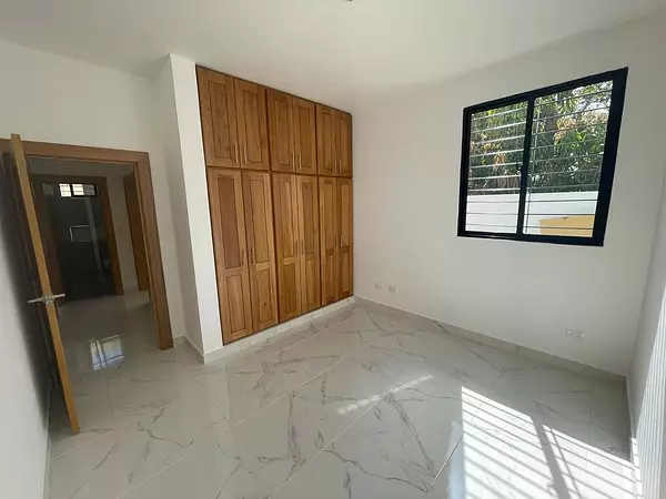 casas - Casa Moderna en Urbanizacion Jardines del Sur 6