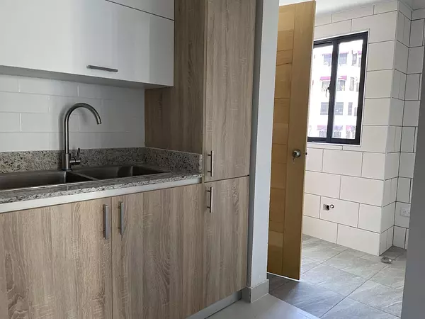 apartamentos - Venta de apartamento en el Millón USD 215,000  2