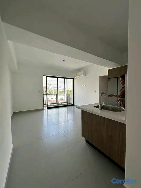 apartamentos - Apartamento con Linea Blanca en Ens. Naco 11