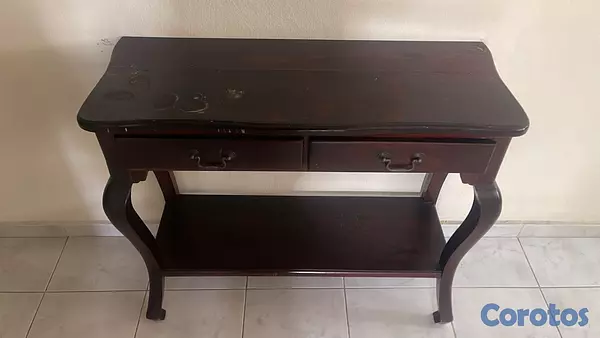 muebles y colchones - EN VENTA CREDENZA DE CAOBA RD$5,000 2