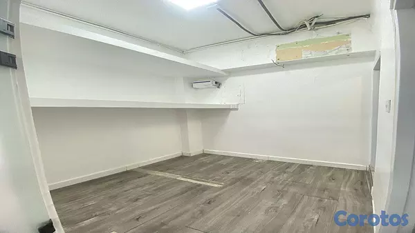 oficinas y locales comerciales - Local en Alquiler en Piantini 10