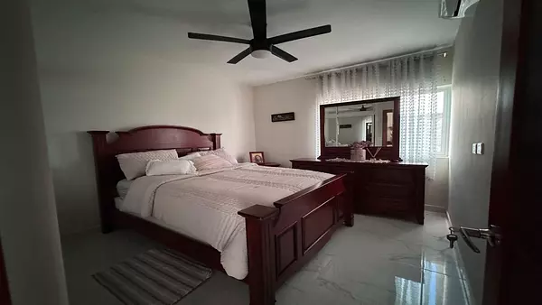casas - VENDO Casa en Higuey, Residencial Natura 6