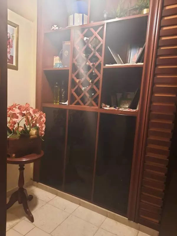 casas - Vendo casa en La Jacobo Majluta  6