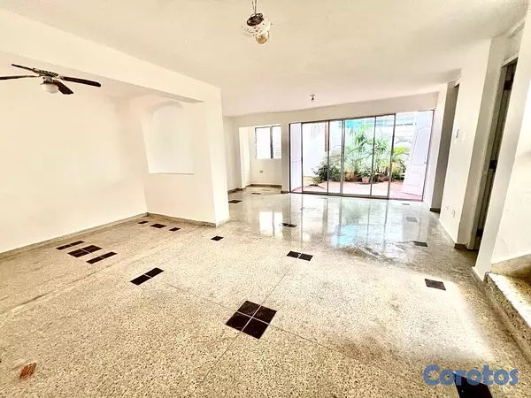 oficinas y locales comerciales - CASA COMERCIAL 2