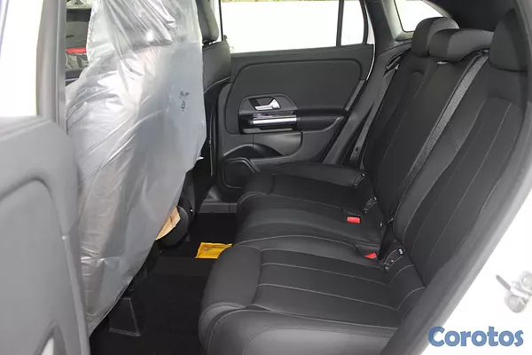 jeepetas y camionetas - Mercedes-Benz Clase GLA 200 2026 7