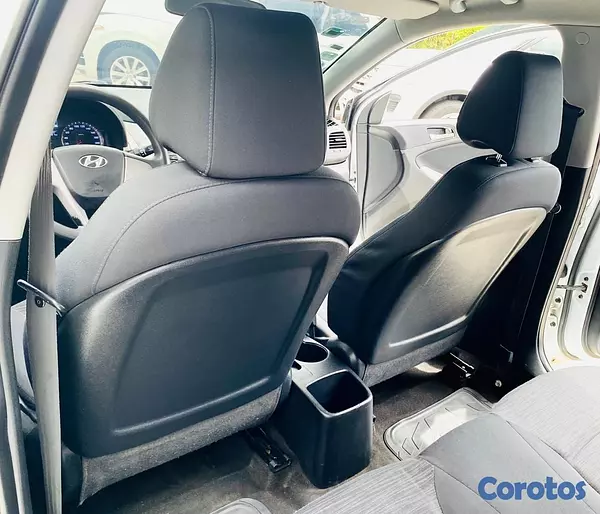 carros - HYUNDAI ACCENT SE 2017 7