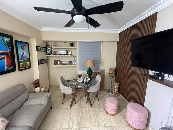 penthouses - VENDO PENTHOUSE LOS RESTAURADORES 
D.N 8