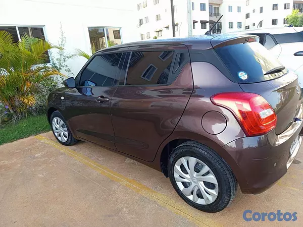 carros - Suzuki Swift 2020 8