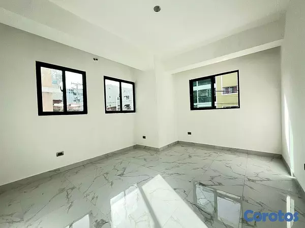 apartamentos - VENDE HERMOSA 2da CON TERRAZA EN EL MILLON 7