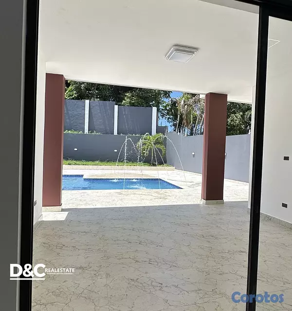 casas - Casa en venta en residencial cerrado  Con vista al 2