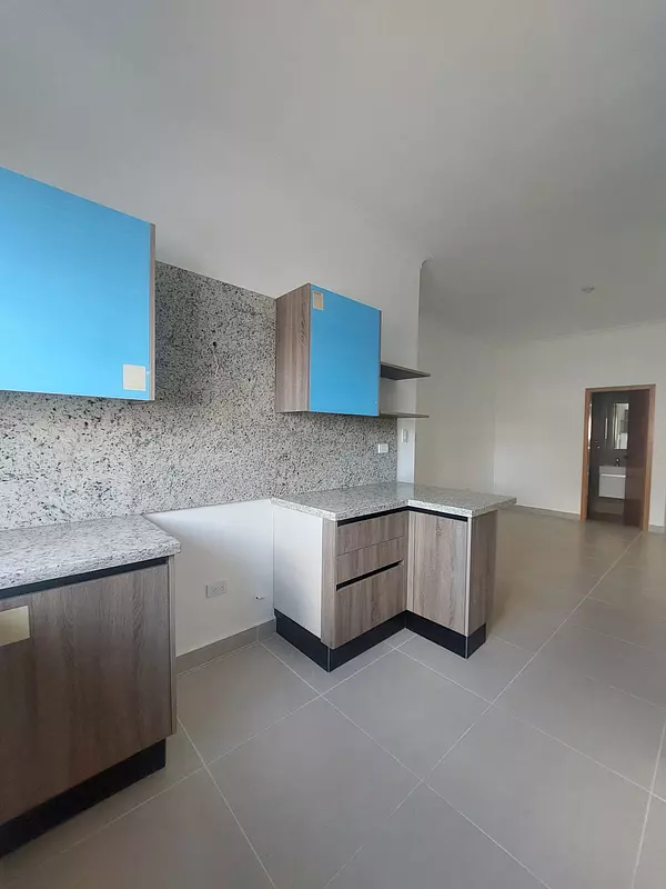 apartamentos - Apartamento nuevo en piso alto cercano a Bella Vista Mall 2