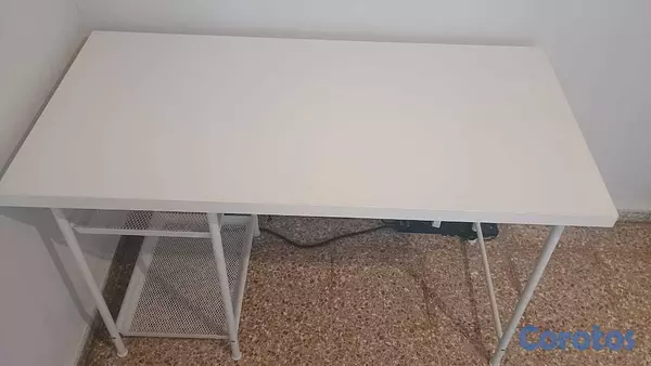 muebles y colchones - Escritorio Personal Como Nuevo 2