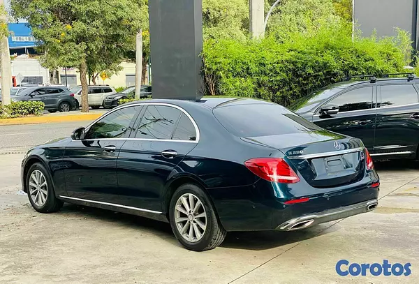 carros - Mercedes-Benz Clase E 250 2017 10
