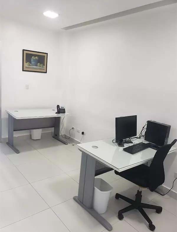 oficinas y locales comerciales - oficina en arroyo hodo 8
