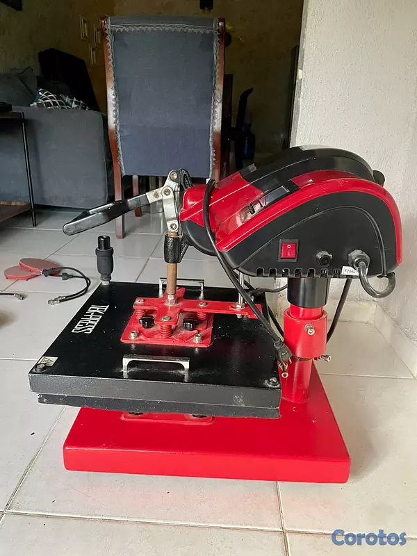 impresoras y scanners - Prensa Térmica MAX-600 6 en 1 Semi Nueva con Todos 4