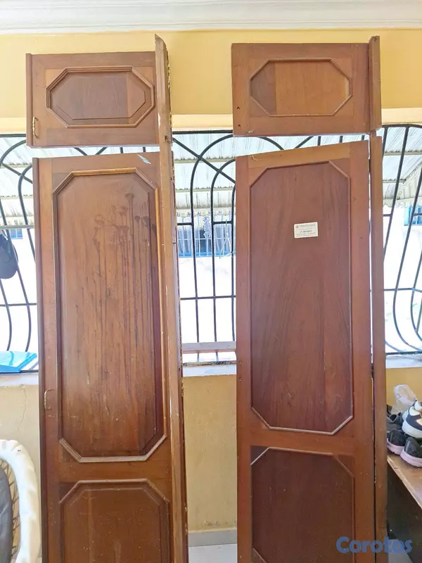 decoración y accesorios - puertas de caoba closet 4