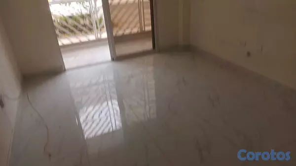 casas - Casa en alquiler, las cayenas prox. a San Isidro 4