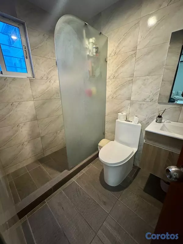apartamentos - vendo avenida independencia jardines del Sur piso 4 con terraza tres hab dos par 5