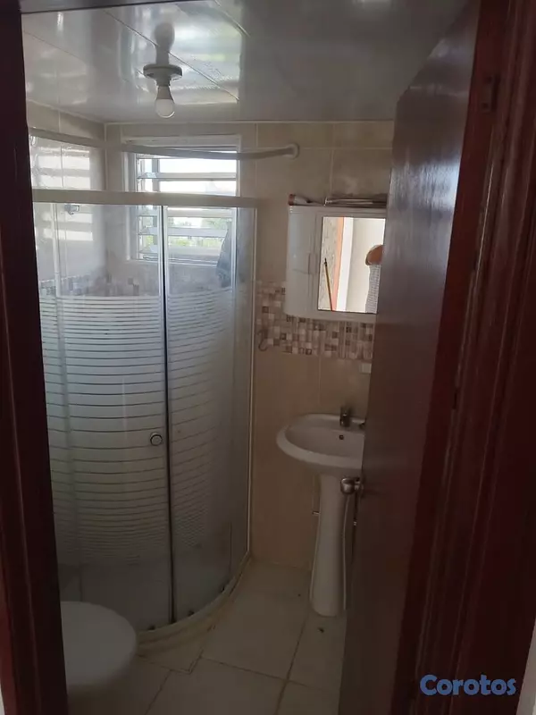 apartamentos - Tercer piso de dos habitaciones en San Isidro 3