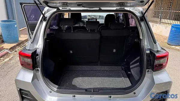 jeepetas y camionetas - Toyota Raize 2024 full-Único dueño 
 6