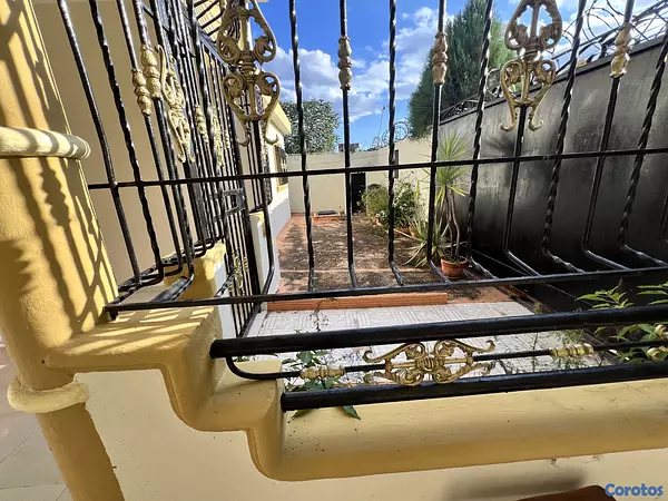 casas - venta de casa en la autopista de San Isidro brisa oriental con 396mts  3