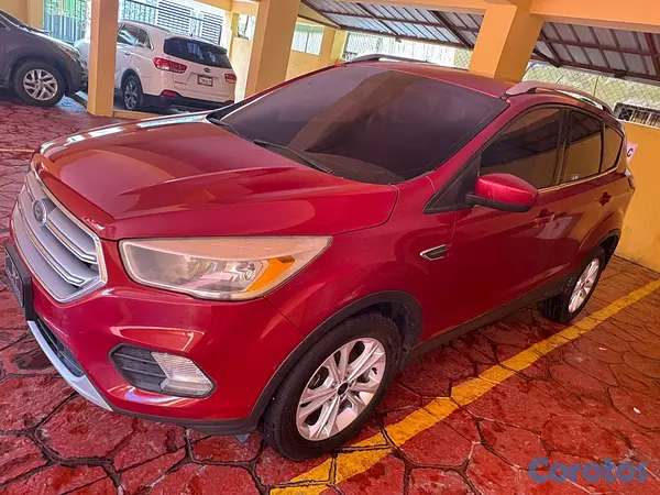 jeepetas y camionetas - Ford Escape SE 2017 4