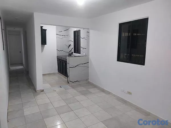 casas - Alquilo casa 3 habitaciones, 2do nivel, Los Trinit 2