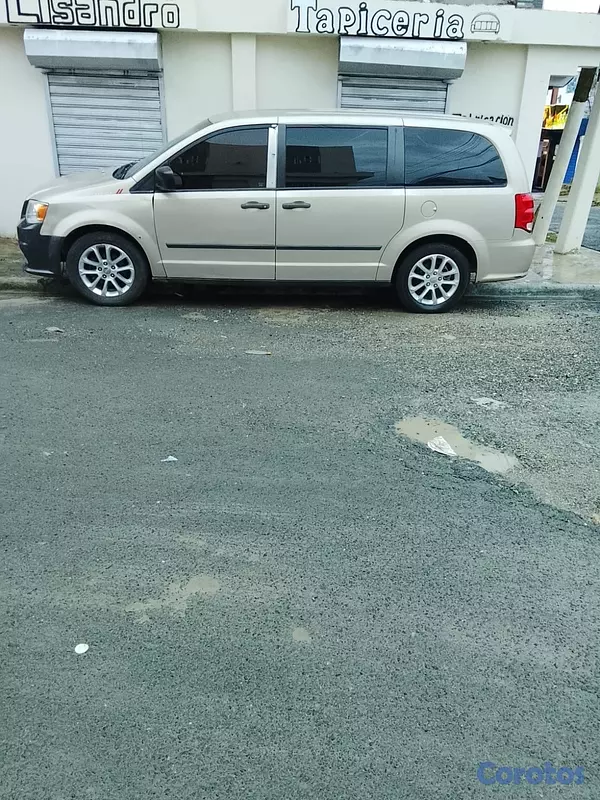 otros vehiculos -  Dodge Grand Caravan 6