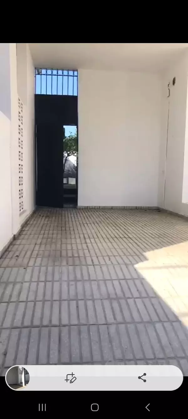 casas - Vendo casa en Avenida Independencia   2