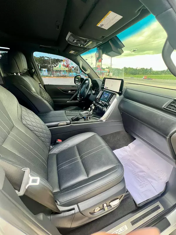 jeepetas y camionetas - lexus LX 600 2022 vip 10
