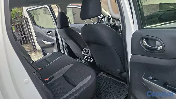 jeepetas y camionetas - Nissan frontier diesel 2022 4x4 13