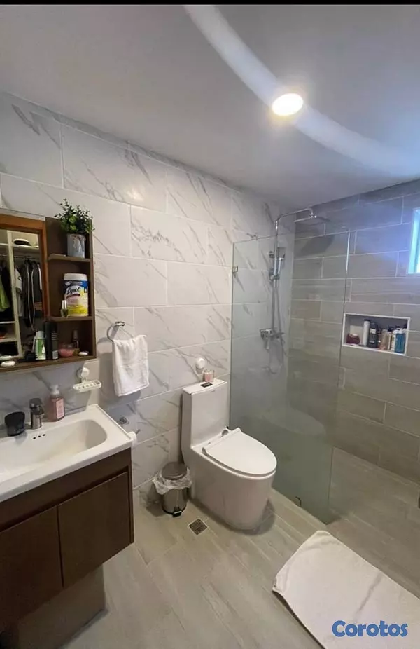casas vacacionales y villas - Venta y renta villa de 3 habitaciones en Punta Cana 6