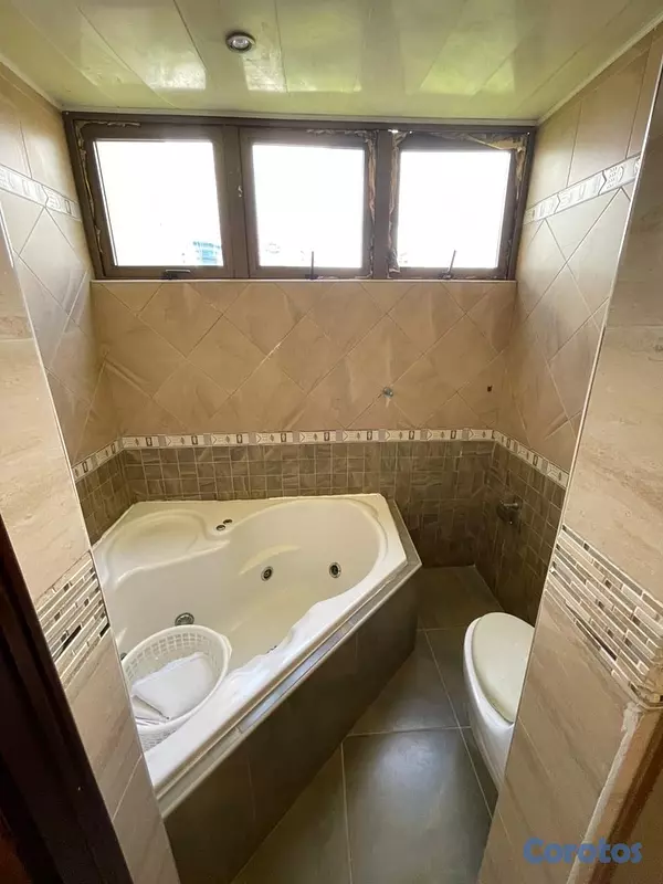 apartamentos - Vendo amplio apartamento en Condominios Bella Vista  9