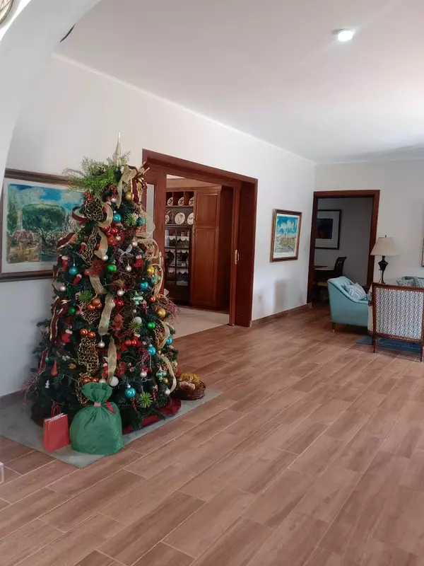 casas - VENDO   EXCELENTE CASA EN ARROYO HONDO (NUEVA)
PRECIO US$ 300 mil (negociable) 3