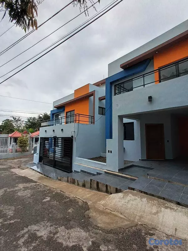 casas - Casas en Venta en el km 14 Aut Duarte.  (Residencial los Hidalgos) 6