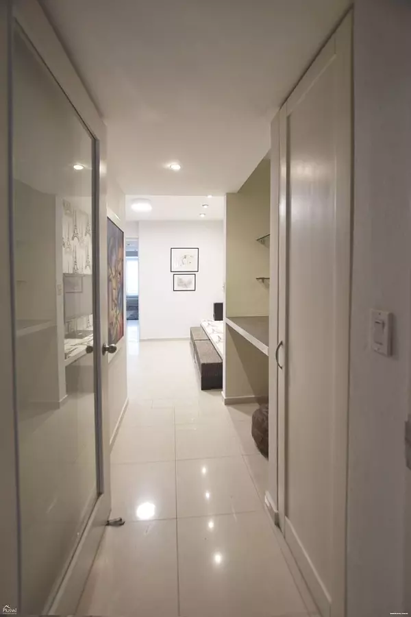 apartamentos - SE ALQUILA 
Apartamento en La Esperilla de 227 Mts 
Segundo nivel  2