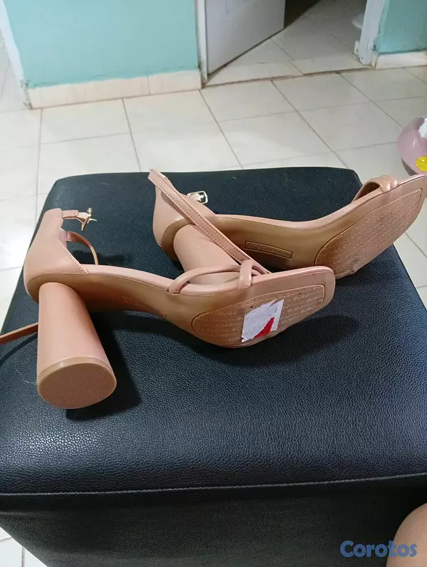 zapatos para mujer - Hermosas zapatillas color Beige 4