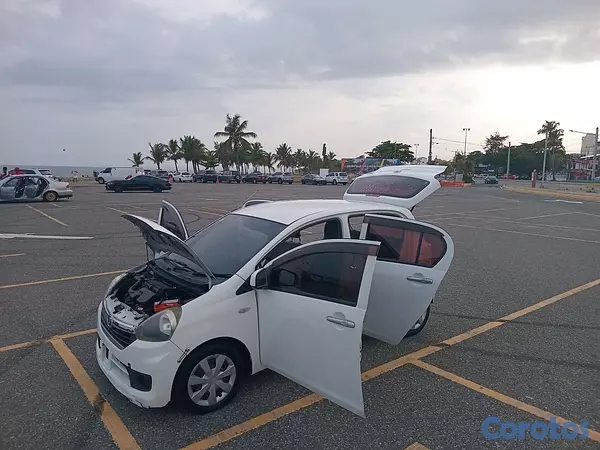 carros - Daihatsu Mira 2015 automático . 4