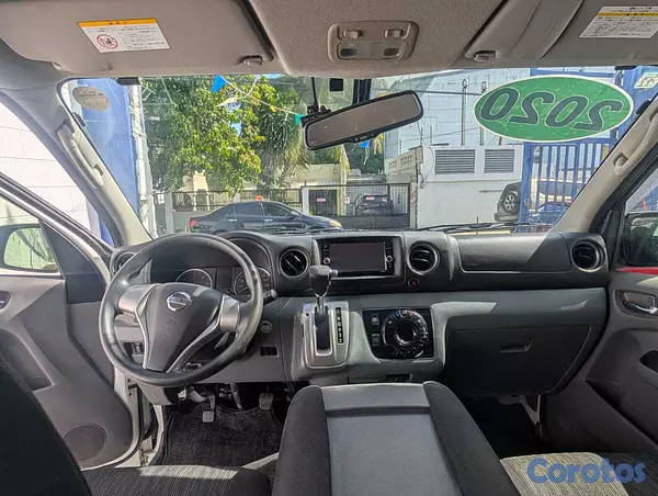 jeepetas y camionetas - NISSAN NV350 GX PREMIUM 2020 12