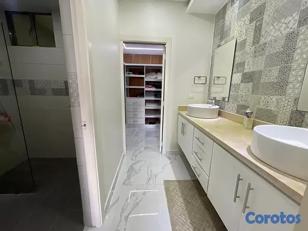 apartamentos - venta de apartamento tipo penthouse con 383mt y jacuzzi  en Alma Rosa 1  8