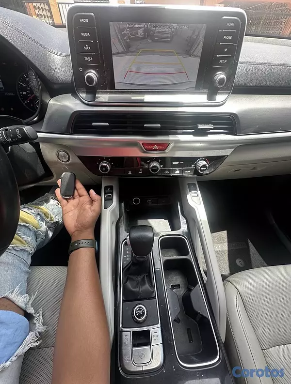 jeepetas y camionetas - Kia Telluride S 2020 4