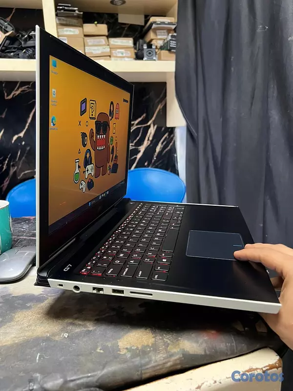computadoras y laptops - Dell G7 Gaming 7588/i7-8750H @2.20Ghz /16gb/NVIDIA 3