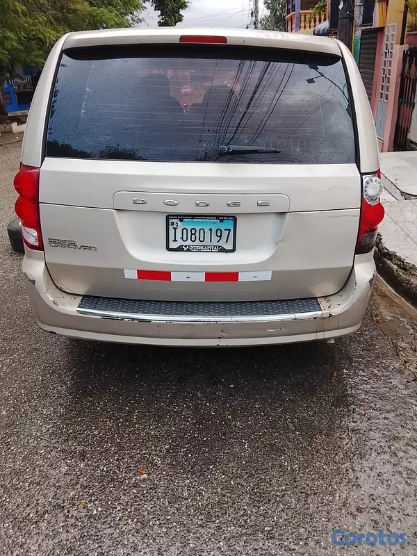 otros vehiculos -  Dodge Grand Caravan 7
