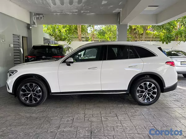 jeepetas y camionetas - Mercedes-Benz Clase GLC 200 2026 4